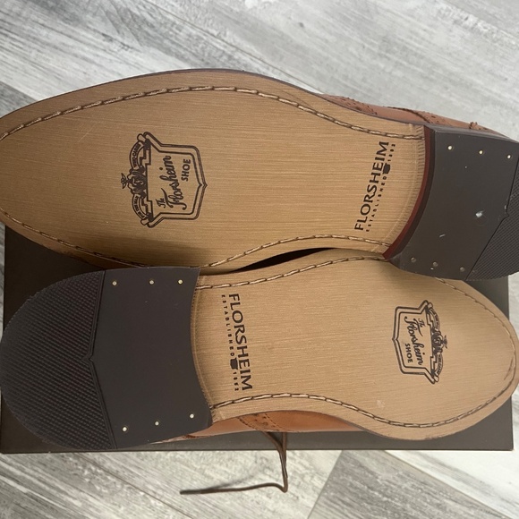 Florsheim Montinaro Wingtip Oxford (Style #11737) in Cognac main image 5